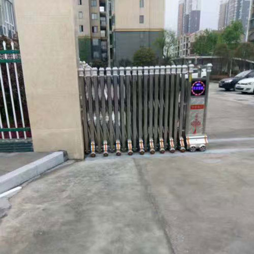 電動伸縮門